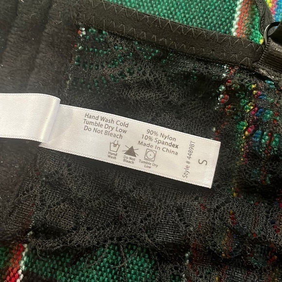 FRENCH Affair Lace Bralette - Picture 9 of 9